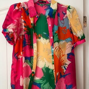 SHEIN Women's Vibrant Floral Button-Down Shirt